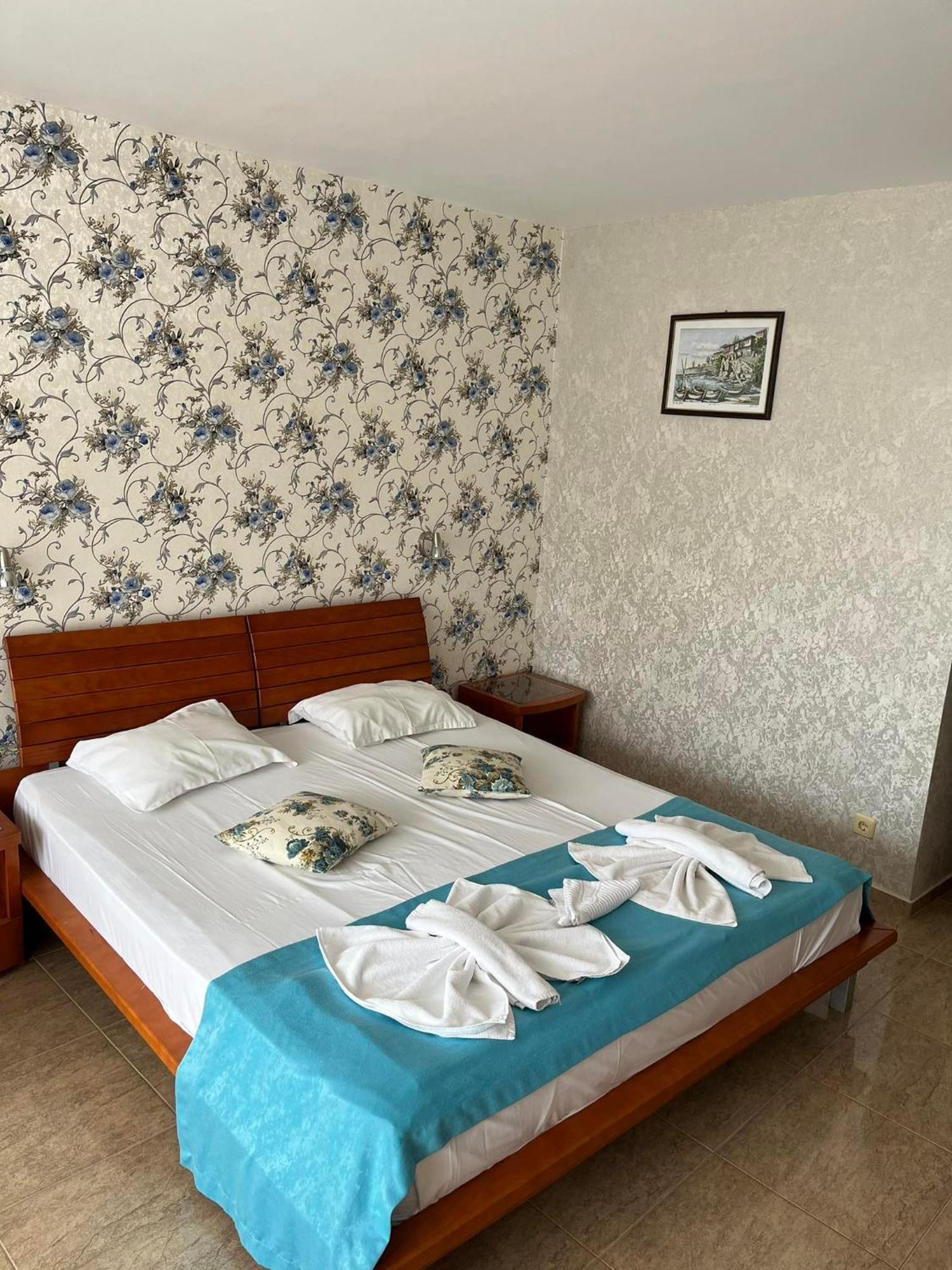 Hotel Golden Dune Солнечный берег Экстерьер фото